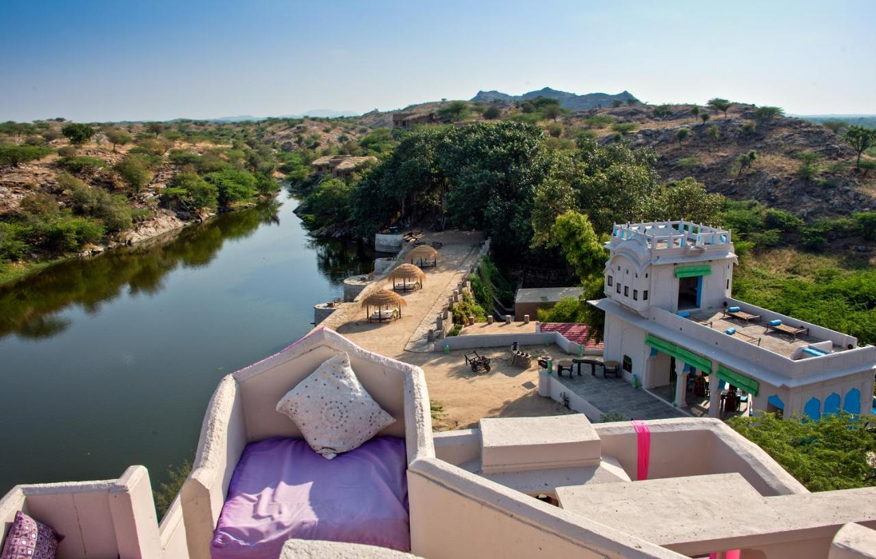 Brij Lakshman Sagar, Pali - Small Luxury Hotels Of The World Raipur  Exterior photo