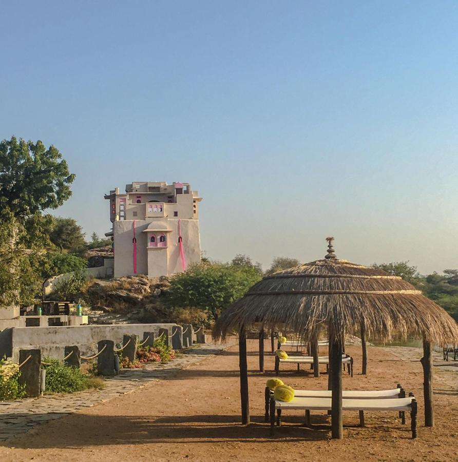 Brij Lakshman Sagar, Pali - Small Luxury Hotels Of The World Raipur  Exterior photo