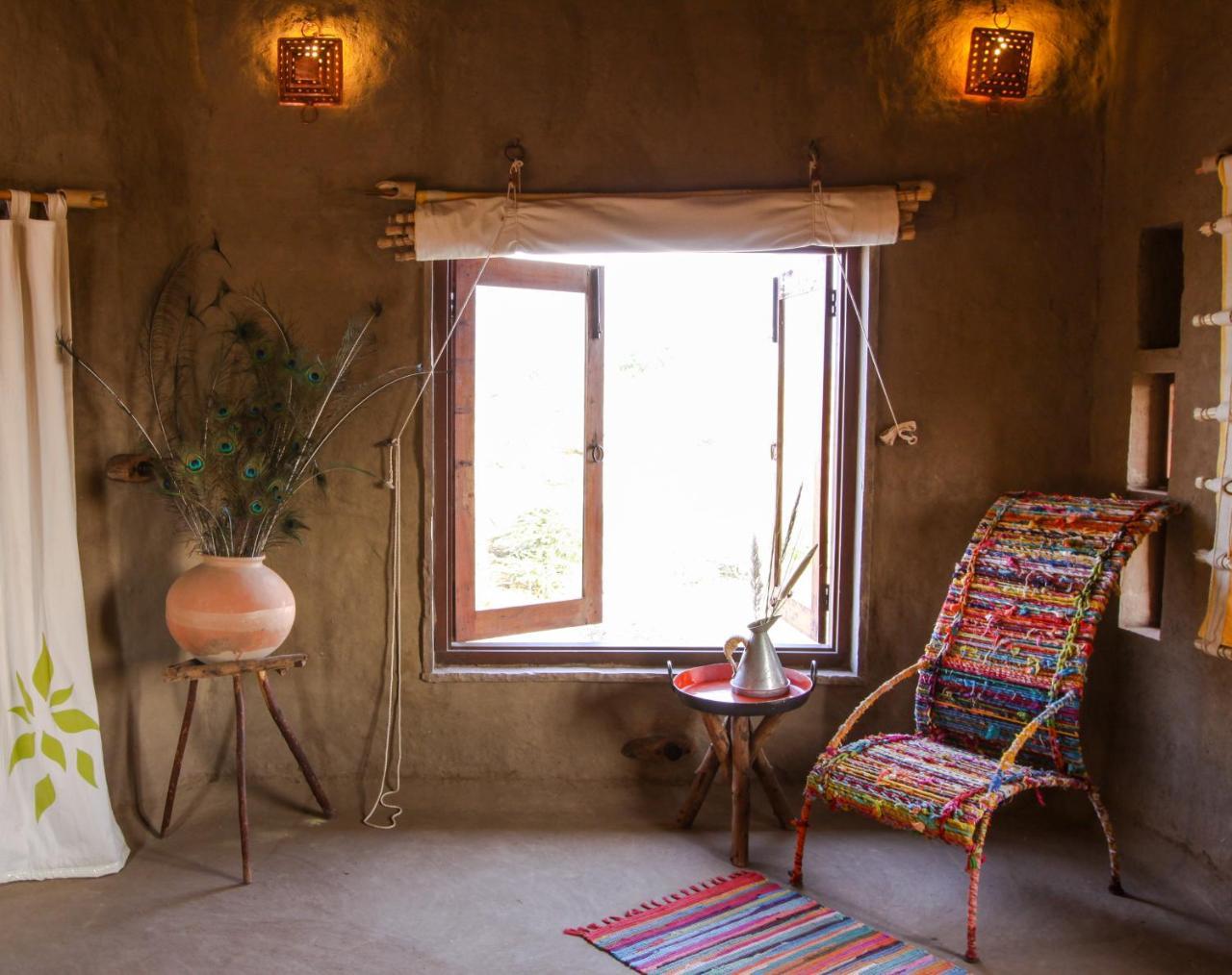 Brij Lakshman Sagar, Pali - Small Luxury Hotels Of The World Raipur  Exterior photo